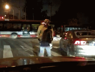 b09d1697ff.gif