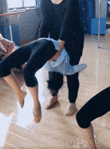 zr929.gif